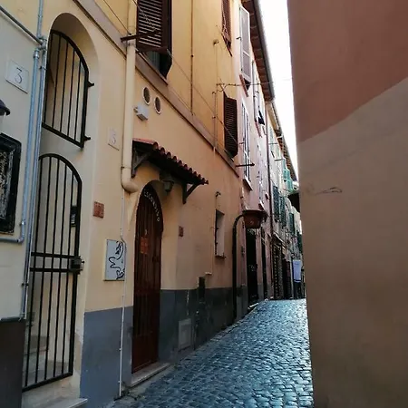 Apartment La Casina Della Nonna Near Rome Nettuno