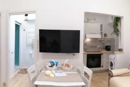 La Casina Della Nonna Near Rome * Nettuno